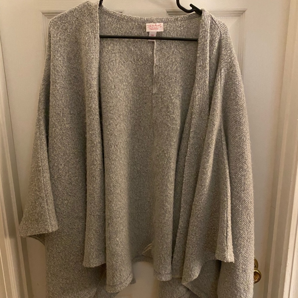 Maternity poncho